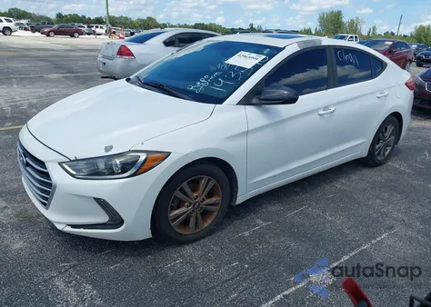 2017 Hyundai Elantra Value Edition из США, поврежденный, VIN 5NPD84LF4HH143596